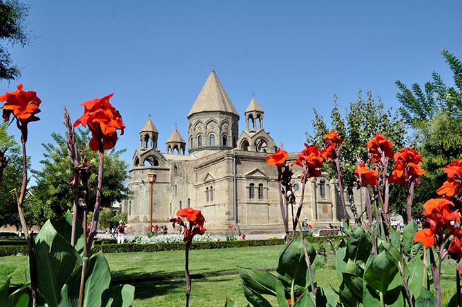 Эчмиадзин, церковь, монастырь